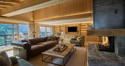 Ferienwohnung 'Steinbock B' mit Bergblick, Balkon und Wi-Fi