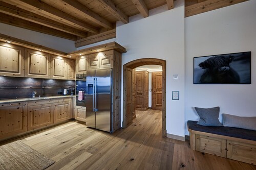 Apartment 'Steinbock' with Mountain View, Balcony and Wi-Fi