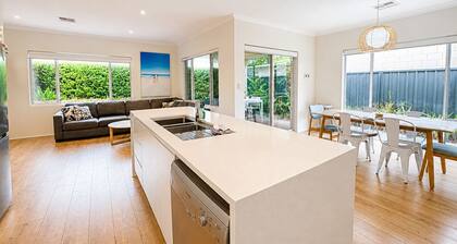 Contemporary Cove