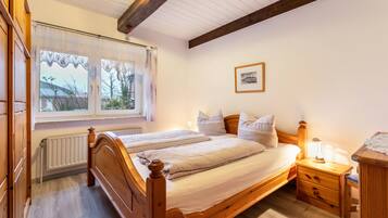 1 bedroom, free WiFi, bed sheets, wheelchair access