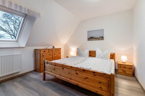 2 bedrooms, free WiFi, bed sheets