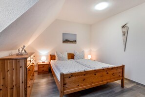 2 quartos, Wi-Fi de cortesia, roupa de cama