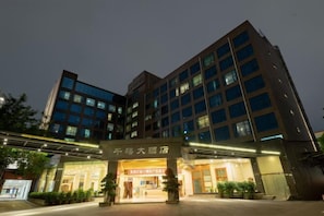 Ngoại thất