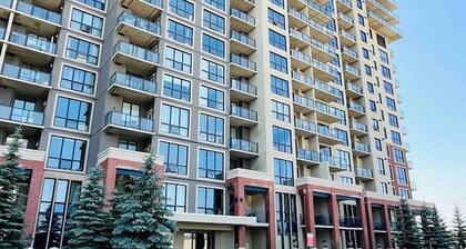 Full Apartment at Train Station