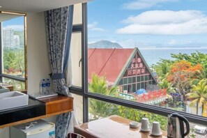 Room - Luyi Seaview Hotel (Sanya)