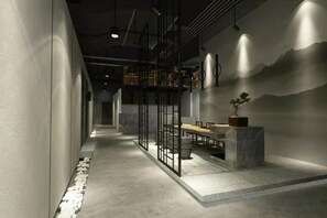 Unclassified image, 5 of 10, button - Youxian Hongyuan Selected Hotel (You County)
