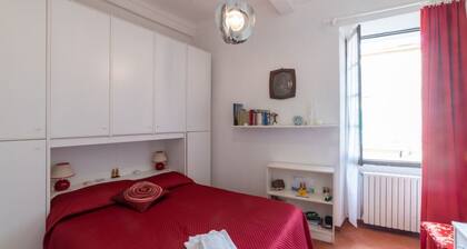 GuestHost - Discovering Liguria! Castelvittorio Holiday Apt x4