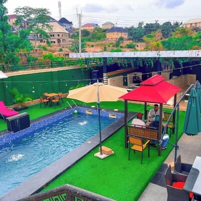 Billion Suite hotel Awka