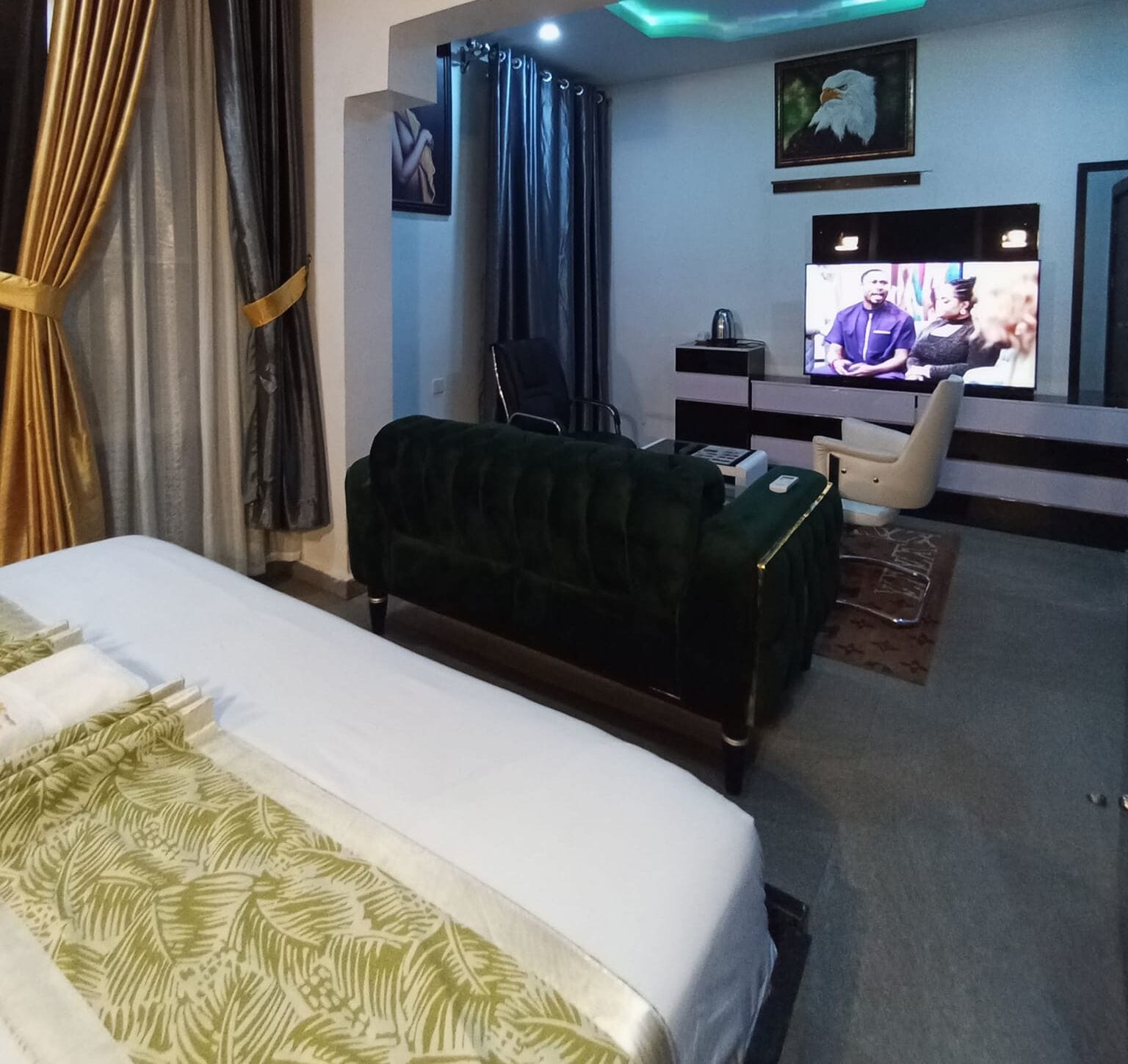 Executive Room, City View | Free WiFi