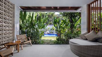 Grand Premier Room | Terrace/patio