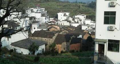 Huatianju Inn, Jiangling, Wuyuan
