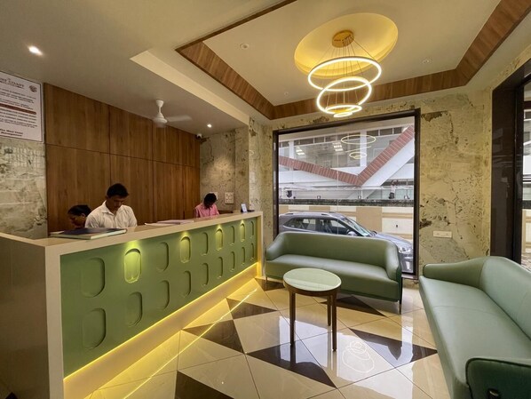 Reception - Hotel The West Coast (Vasai)