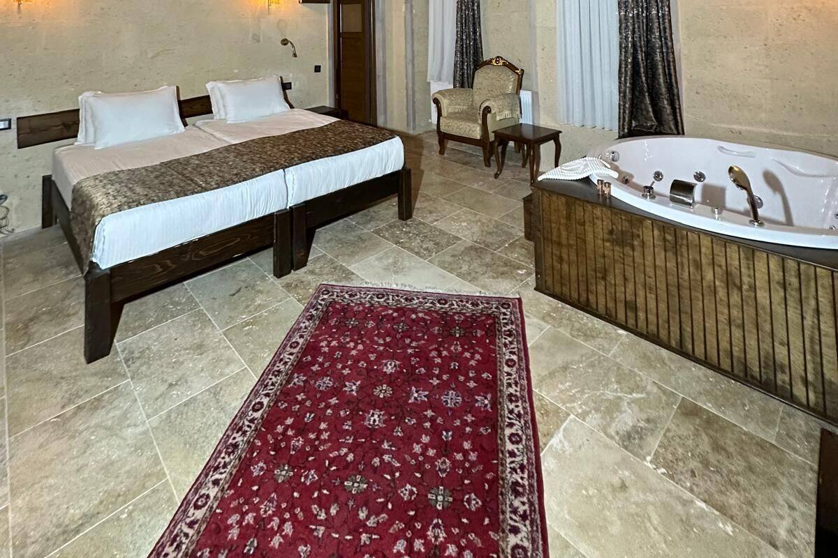 Habitación doble superior | Insonorización, wifi gratis y ropa de cama
