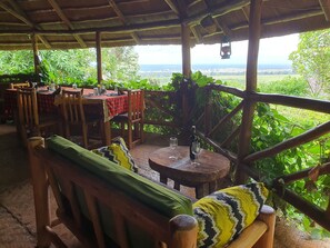 Restaurant - Pumba Safari Cottages (Kichwamba)