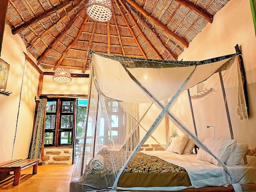 Pumba Safari Cottages