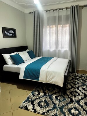 3 bedrooms, iron/ironing board, travel cot, WiFi