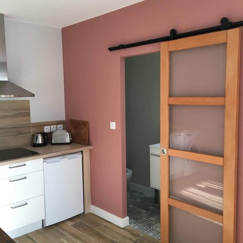 Le Charmant - Studio Cosy, climatisé avec Parking