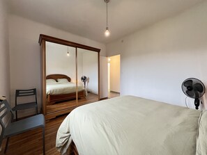 3 bedrooms, free WiFi, bed sheets