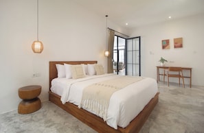 Decoración personalizada, muebles diferentes y escritorio 