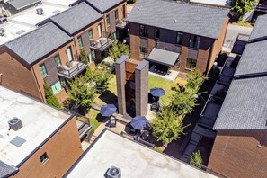 Exterior - The Magnolia by AvantStay | 8 Bedrooms, Sleeps 24 (Nashville)