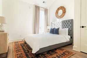 8 bedrooms, iron/ironing board, free WiFi, bed sheets