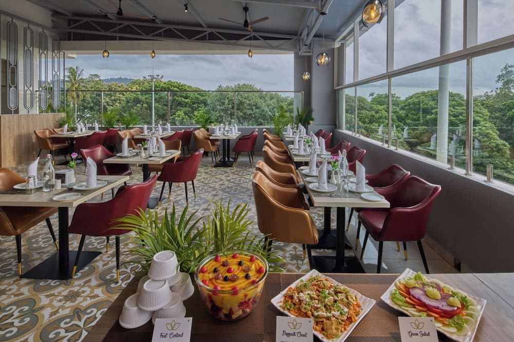 Grand Continent Mysore A Sarovar Portico Affiliate Hotel