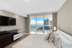 3 habitaciones, tabla de planchar con plancha, cuna de viaje y wifi 