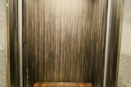 Interior. Yingshan Hotel