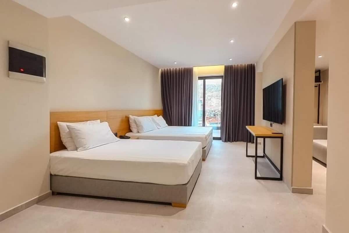 Minibar, in-room safe, desk, blackout curtains