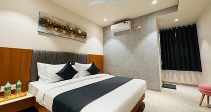 Hotel Rudhav Palace