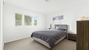 2 soverom og sengetøy