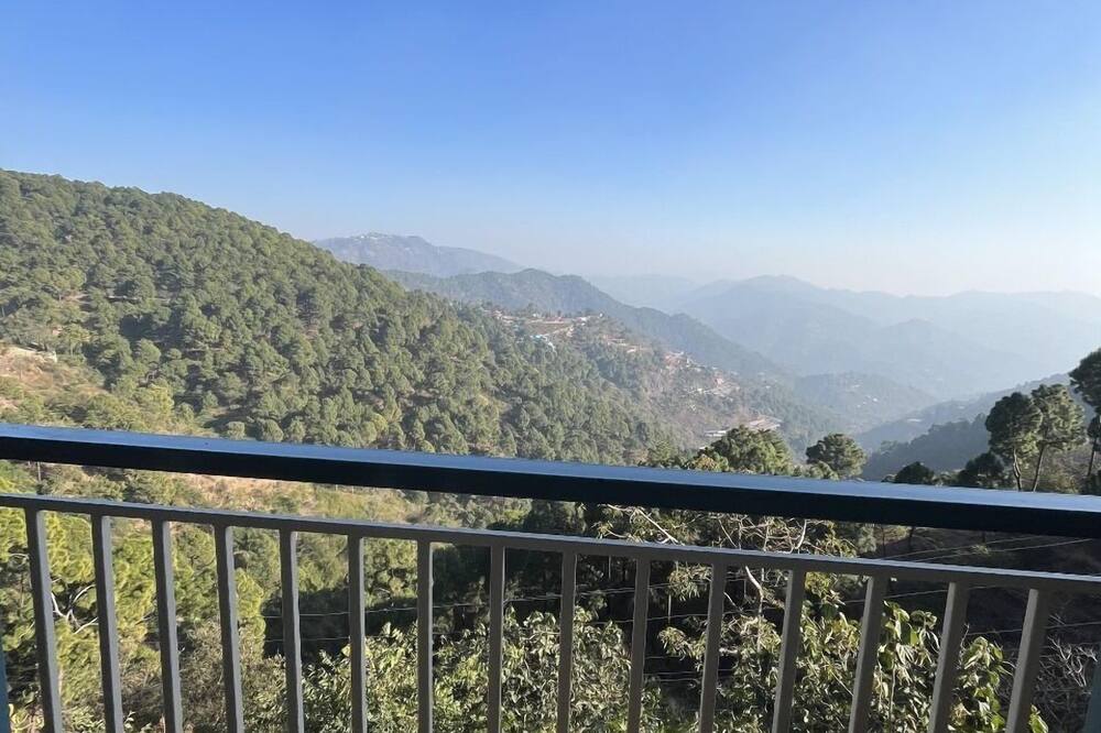 The Walnut Homestay Kasauli PerfectStay