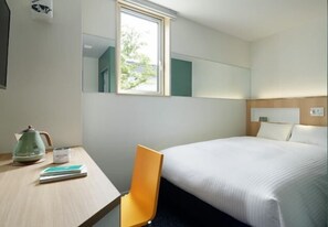 Iron/ironing board - Kamishihoro Hotel (Kamishihoro)