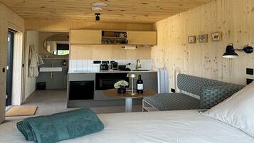 1 bedroom, travel crib, WiFi, bed sheets