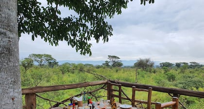 Topi Lodge
