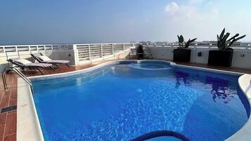 Alberca al aire libre