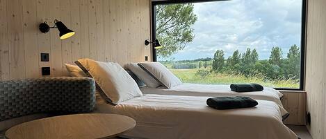 1 chambre, lit parapluie, Wi-Fi gratuit, draps fournis