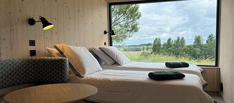 Unique & tranquil vineyard cabin getaway