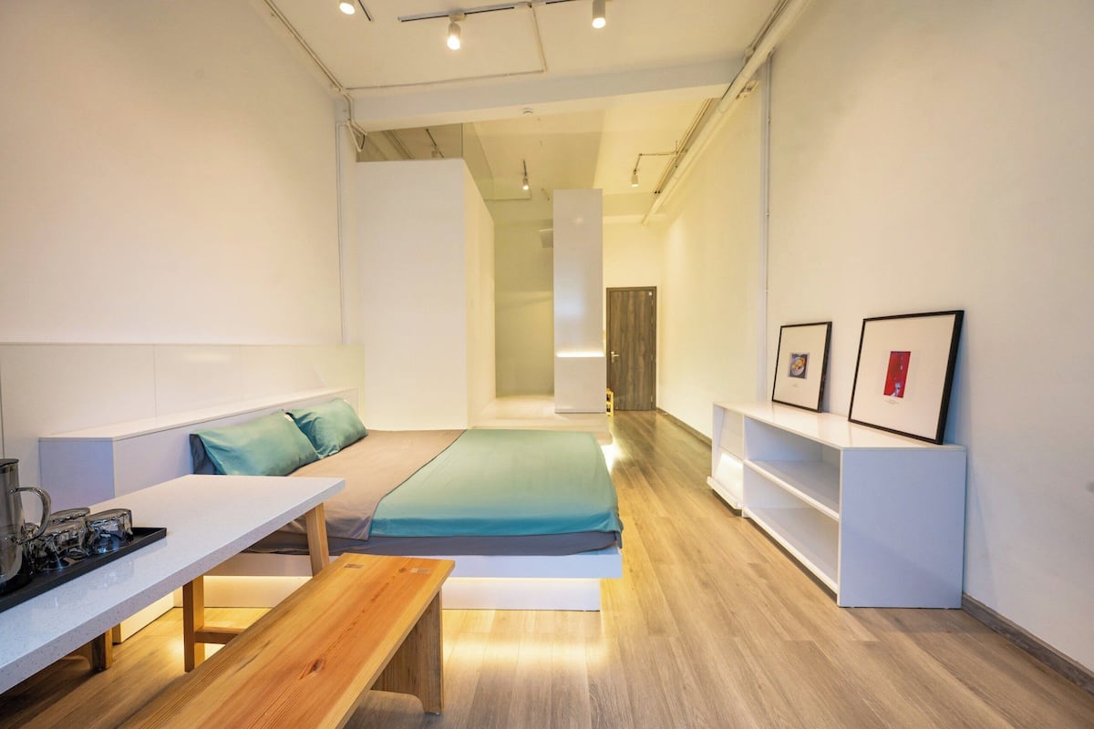 Deluxe Studio, Balcony