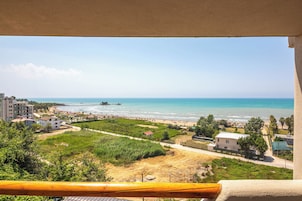 Deluxe Double Room, Balcony, Sea View | Minibar, in-room safe, desk, blackout drapes