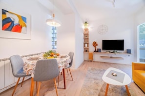 Family Apartment, 1 Bedroom, Air conditioning (Quiet Corner Central Zagreb 1BR w/ AC) | Dining - Quiet Corner Central Zagreb 1BR w/ AC (Zagreb)
