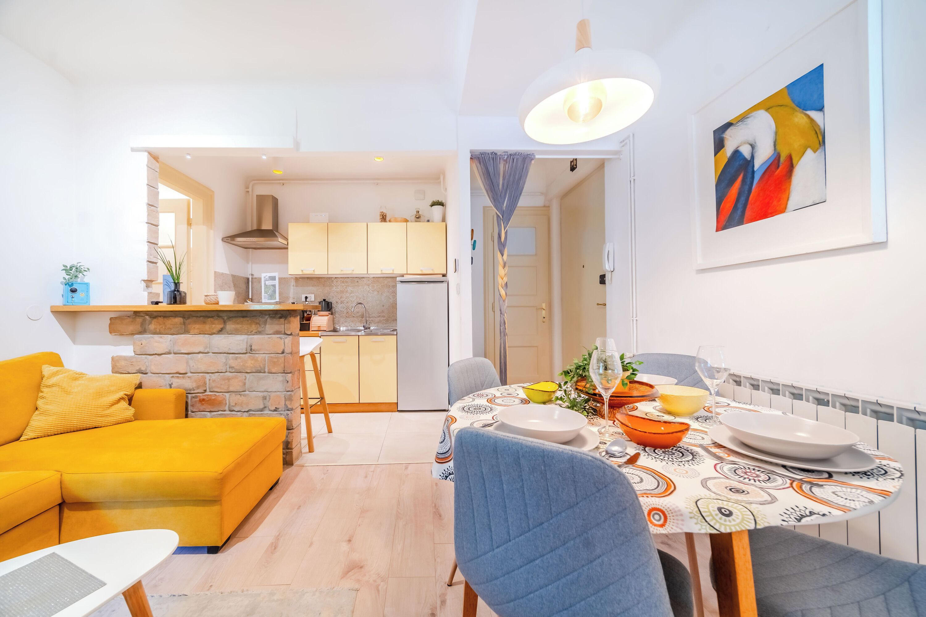Apartamento família, 1 quarto, ar-condicionado (Quiet Corner Central Zagreb 1BR w/ AC) | Parte interna
