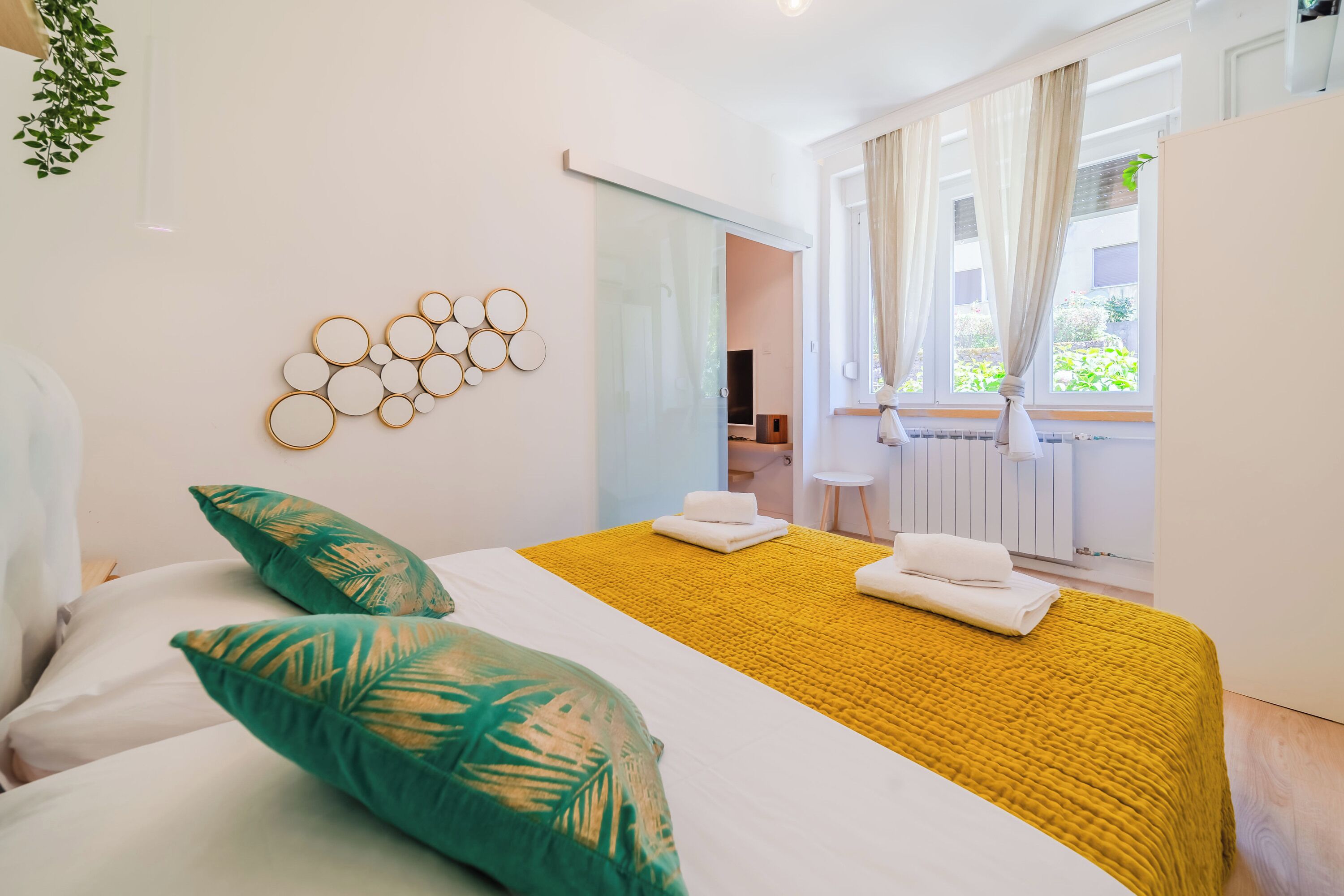 Apartamento familiar, 1 habitación, Aire acondicionado (Quiet Corner Apartment in the City) | 1 dormitorio, wifi gratis, ropa de cama