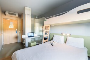 Habitacions insonoritzades, bressols gratuïts i wifi gratuïta