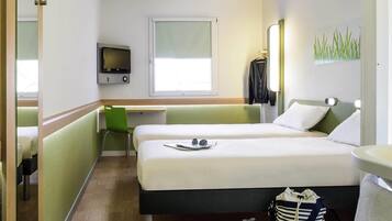 Soundproofing, free cots/infant beds, free WiFi, bed sheets
