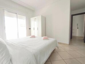 3 quartos, ferros/tábuas de passar roupa, Wi-Fi