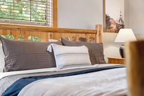 4 bedrooms, iron/ironing board, travel cot, WiFi