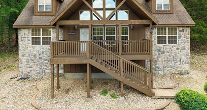 4 Master Suites! By StoneBridge Pool! SDC!