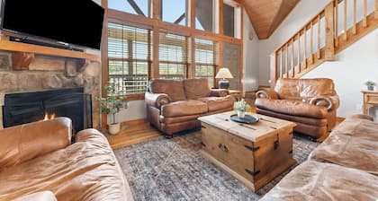 4 Master Suites! By StoneBridge Pool! SDC!