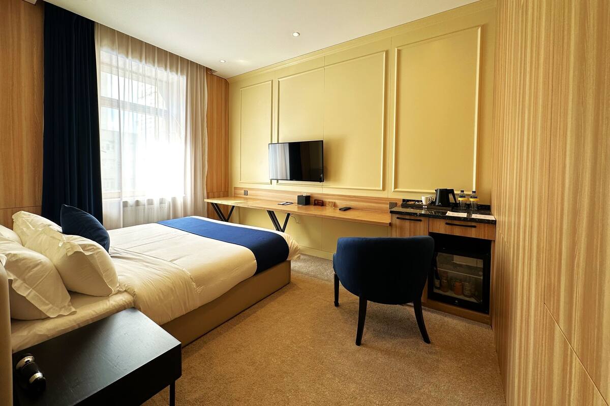 Standard Room, 1 Large Single Bed | Egyptian cotton sheets, premium bedding, down duvets, memory-foam beds